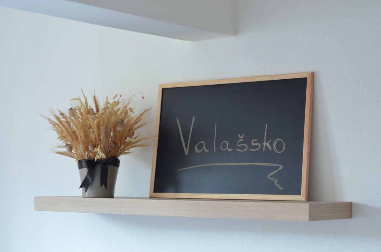 Ubytovani U Valasskych Ponozek Hovezi Екстериор снимка